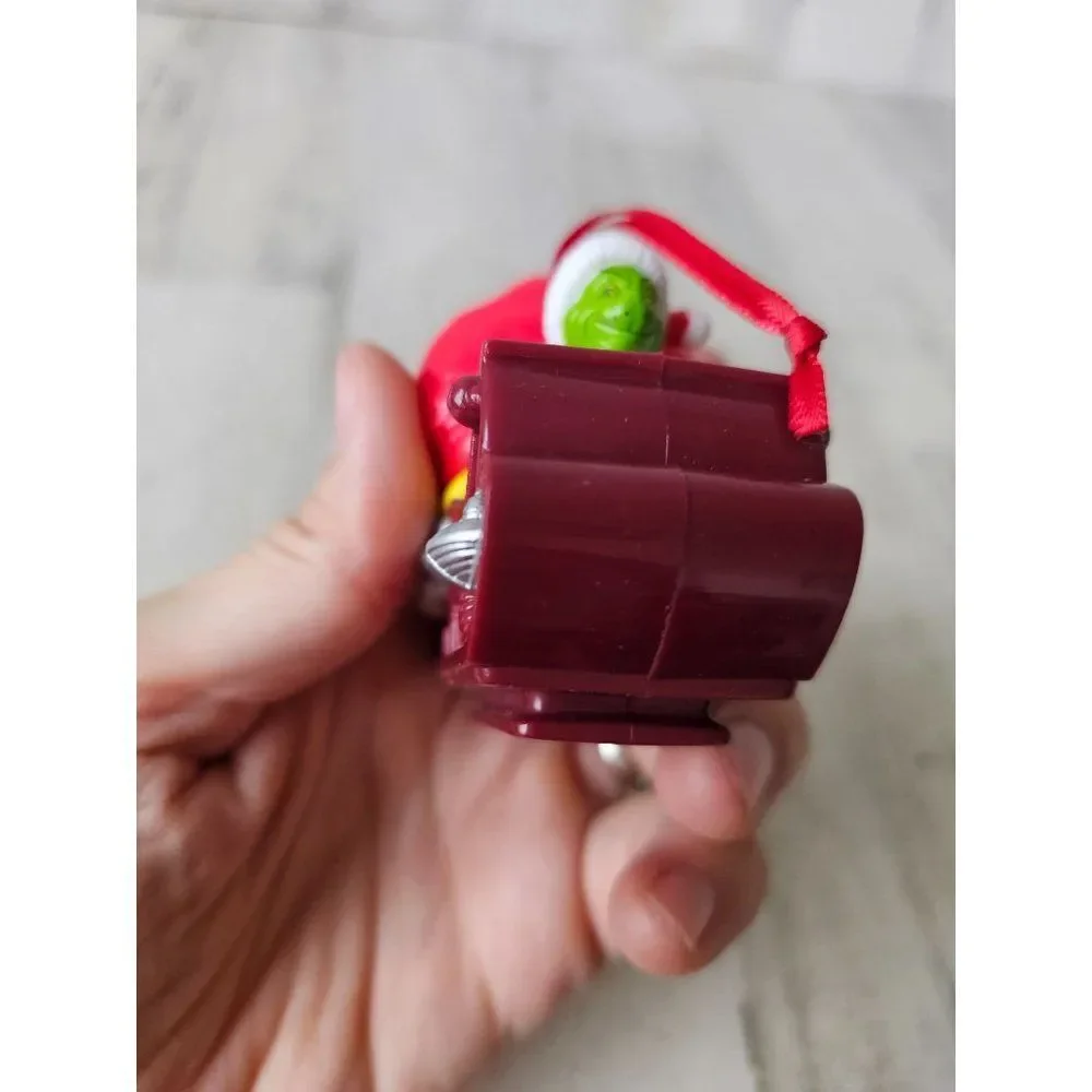 unbranded grinch sleigh